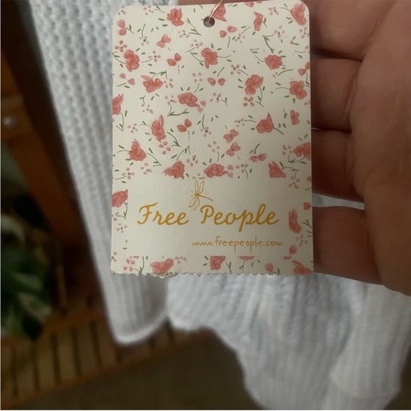 Free People NWT Drippy Thermal White Cowl Neck Tunic - Picture 10 of 10